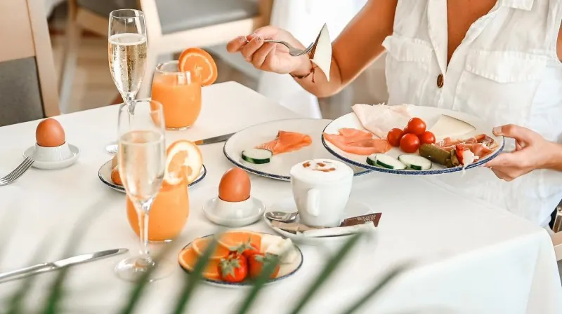 Breakfast with spa