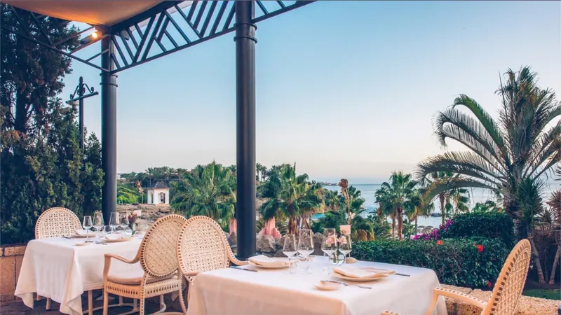 The Best Christmas Gift Ideas in Tenerife for 2025