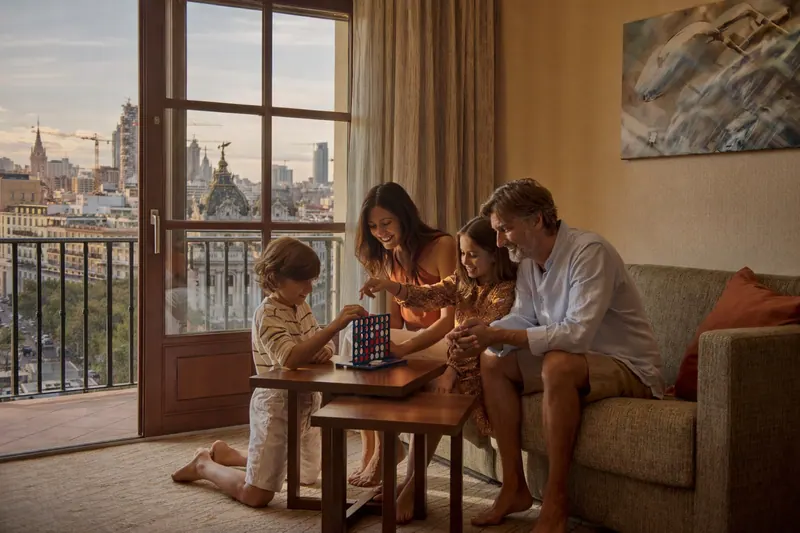 5+ Experiences in Madrid to Surprise Dad This Father’s Day