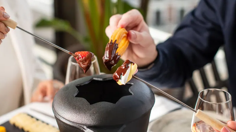 Afternoon Tea, cocktails et tapas