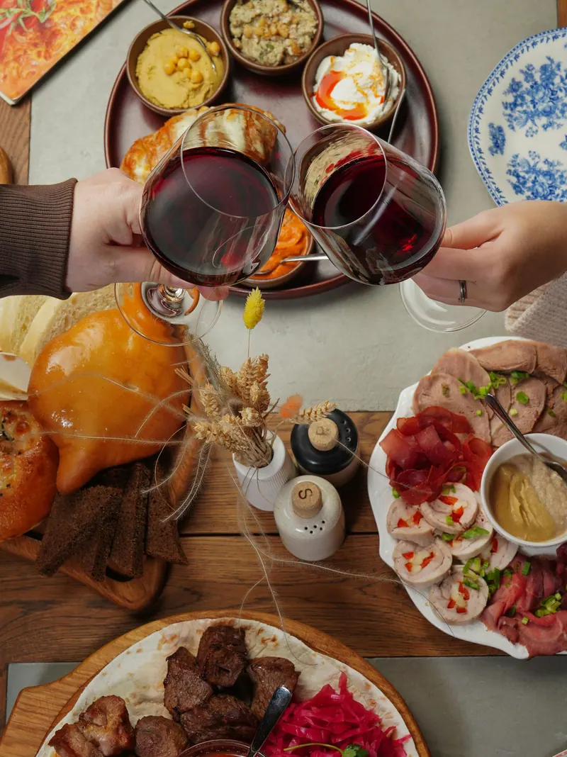 Give a gastronomic experience