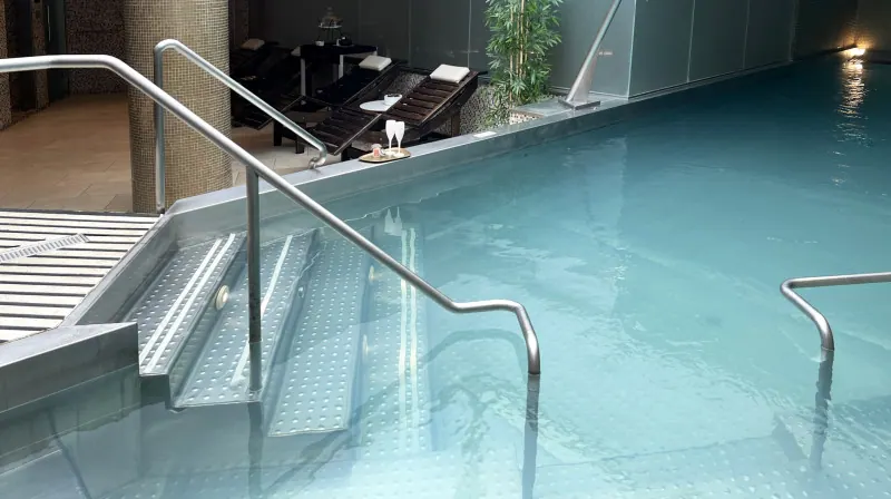 Accès au spa avec cava ou jus à Serena Spa