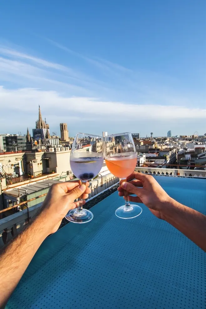 Best Gift Experiences for Teachers in Barcelona