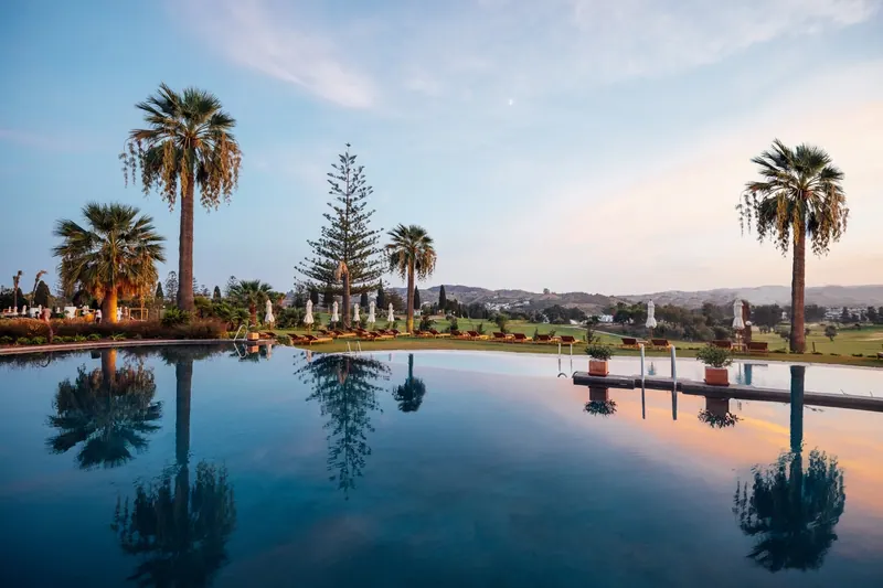 5-star hotel day pass