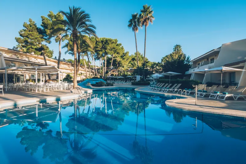 Piscine extérieure de l’Iberostar Pinos Park