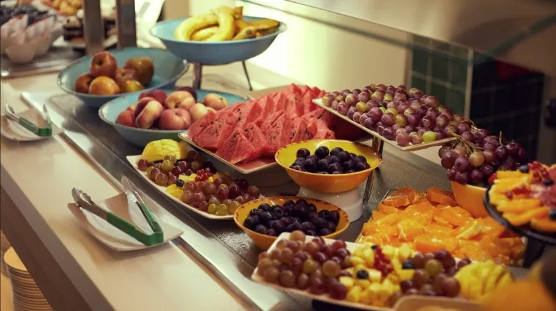 Sonntagsbrunch mit DJ & Cocktail
