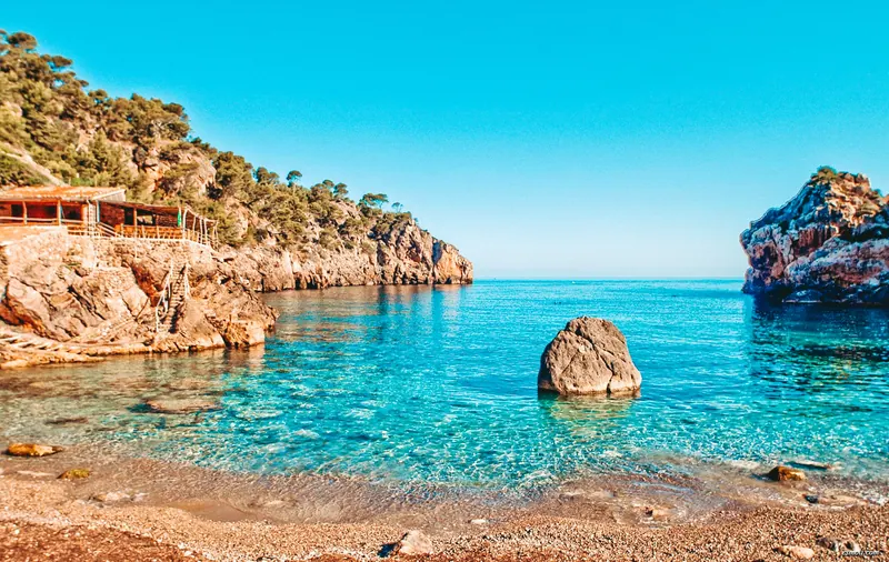The best cove in Mallorca for fishing - Cala Deía