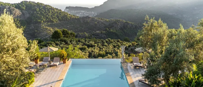 Experience Mallorca Like a Celebrity