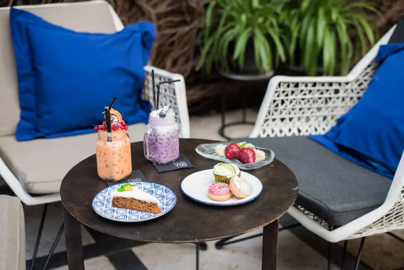 giving brunch or breakfast as a gift