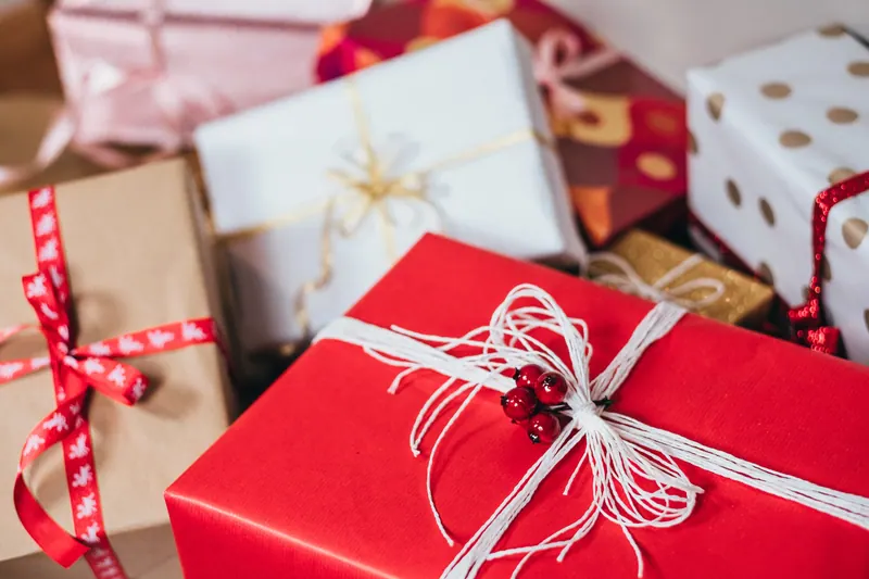 Original Gifts: Discover How to Surprise with Style and Charm